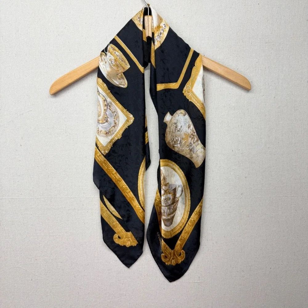 Liz Claiborne 100% Silk Scarf Floral Tea‎ Party Made in Japan 31x31 Old Money
